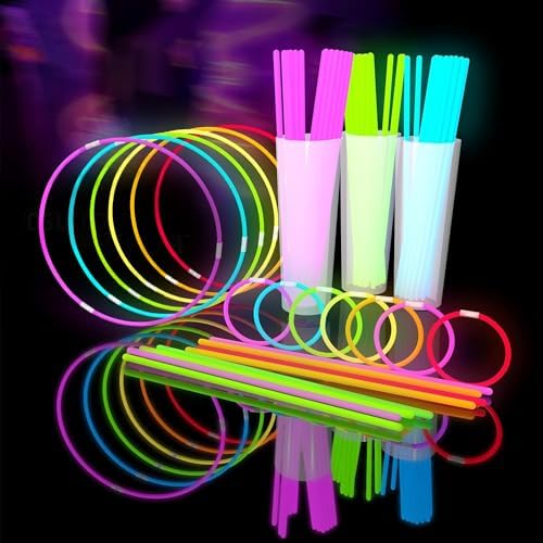 Glow Fever 1200pcs Glowsticks Party Pack with 8 Sticks and Connectors